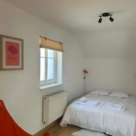 Le 33 , Maison De Charme Au Calme Plein Centre