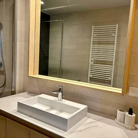 Le 33 , Maison De Charme Au Calme Plein Centre アパート マルレンハイム
